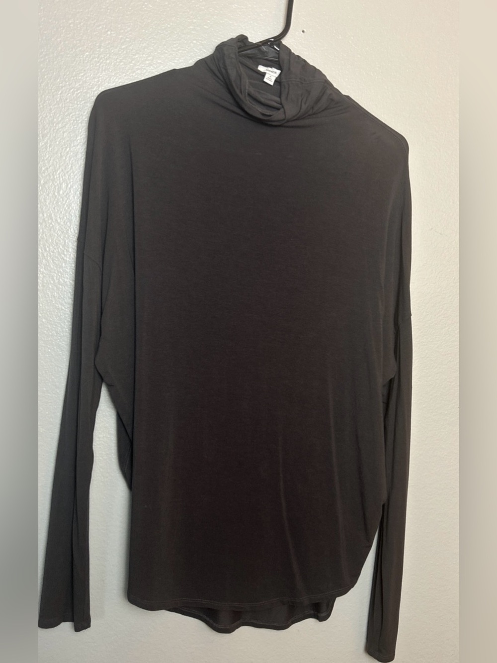 VINCE Funnel Neck Top Long Sleeve Gray Modal Spandex Soft Relaxed Size Med.